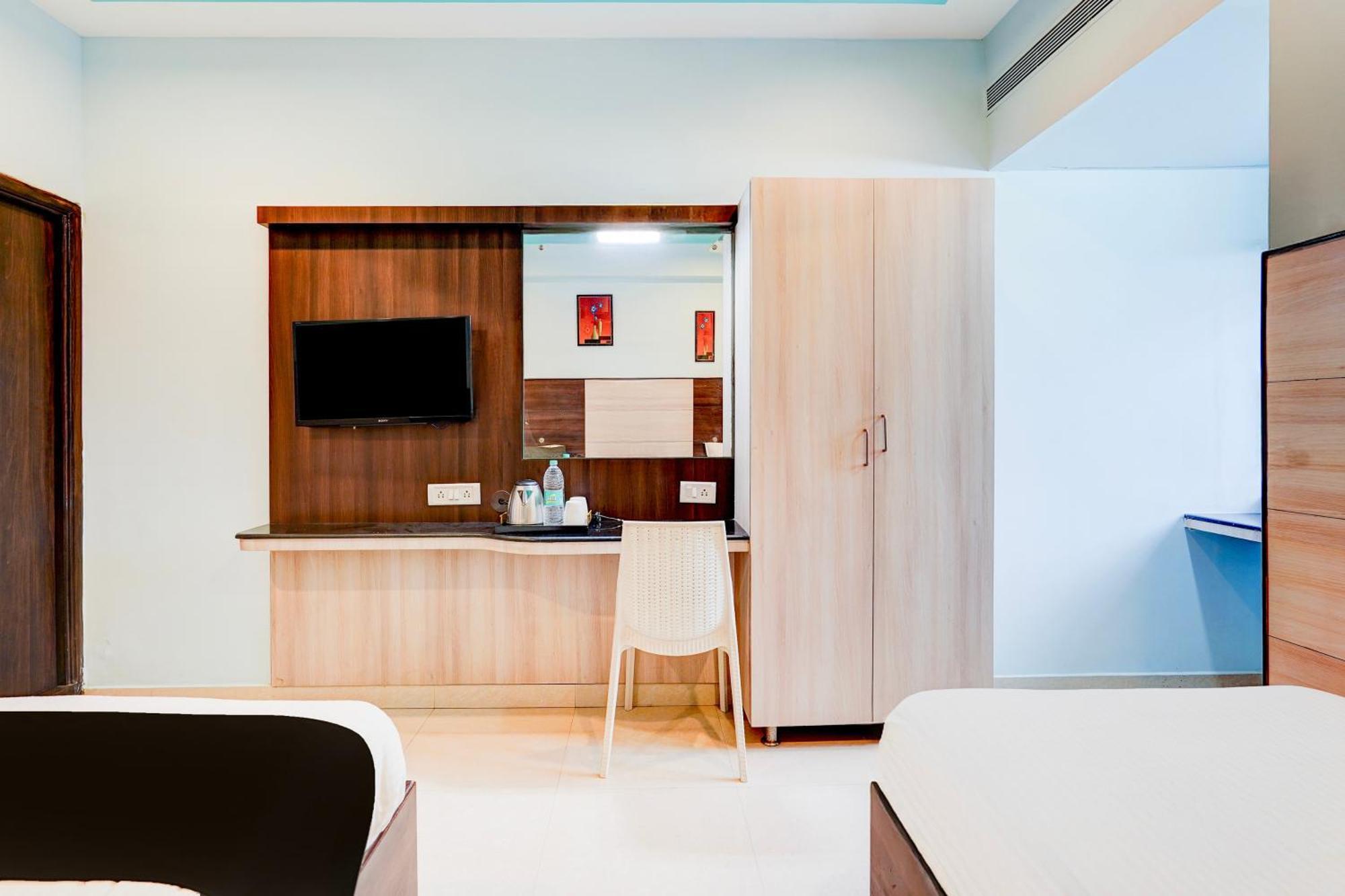 Super Townhouse Chennai Near Airport Formerly Sai Bala Budget Exterior foto